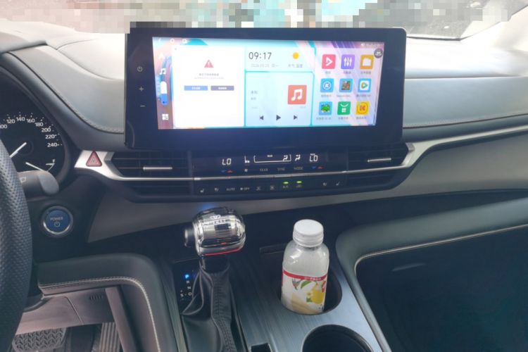 Used Toyota SIENNA 2023 2.5L Hybrid Comfort Edition Audio And AC Panel