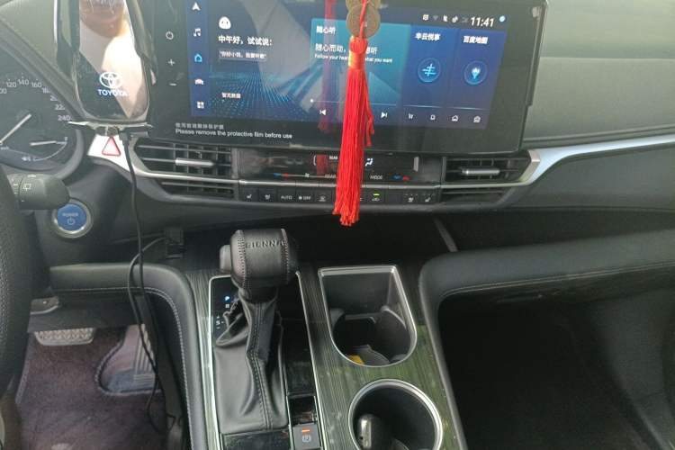 Used Toyota SIENNA 2023 2.5L Hybrid Deluxe Edition Audio And AC Panel