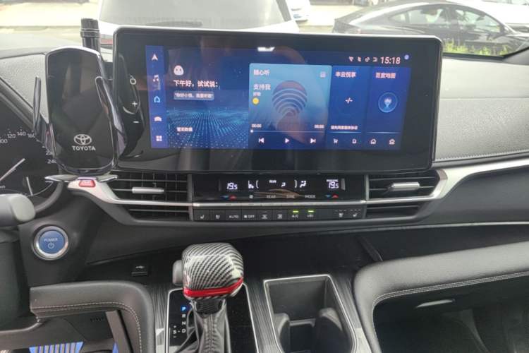 Used Toyota SIENNA 2023 2.5L Hybrid Deluxe Edition Audio And AC Panel