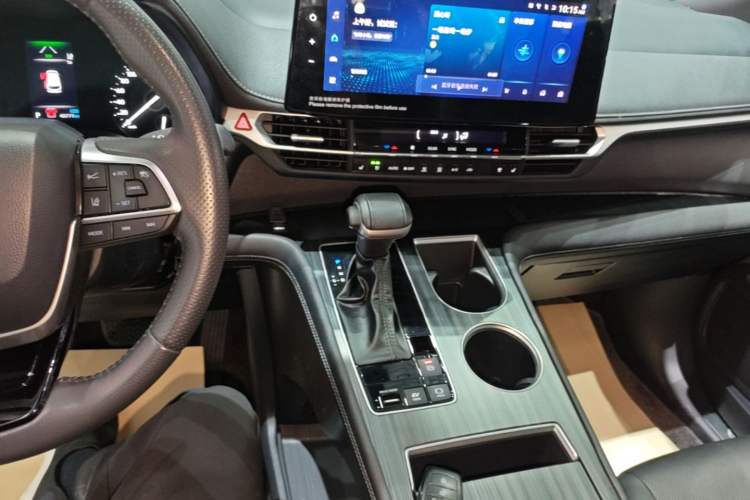 Used Toyota SIENNA 2023 2.5L Hybrid Deluxe Edition Audio And AC Panel