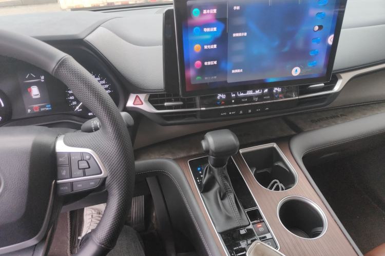 Used Toyota SIENNA 2023 2.5L Hybrid Comfort Edition Audio And AC Panel