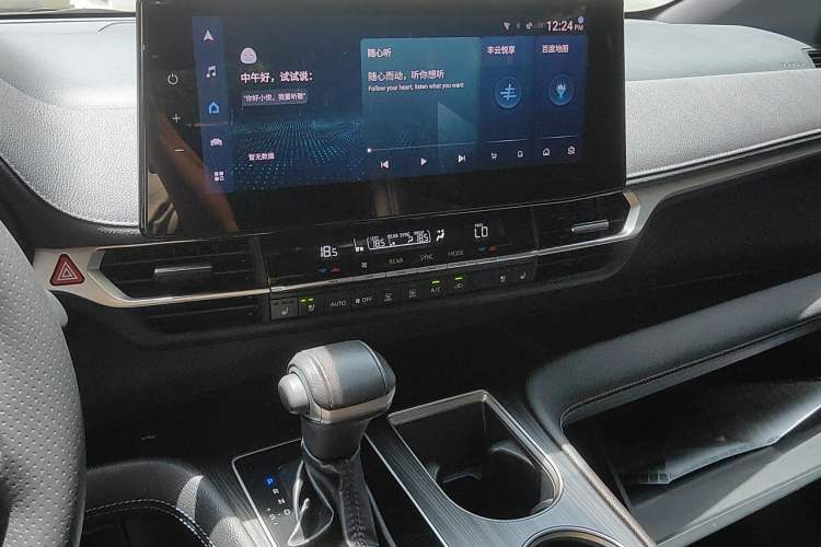 Used Toyota SIENNA 2023 2.5L Hybrid Deluxe Edition Audio And AC Panel