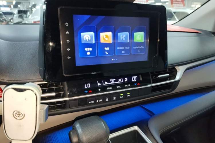 Used Toyota SIENNA 2023 2.5L Hybrid Comfort Edition Audio And AC Panel