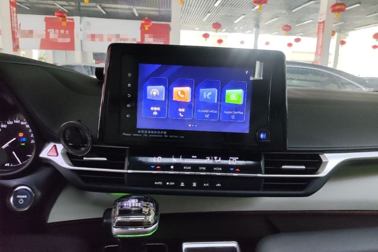 Used Toyota SIENNA 2023 2.5L Hybrid Comfort Edition Audio And AC Panel