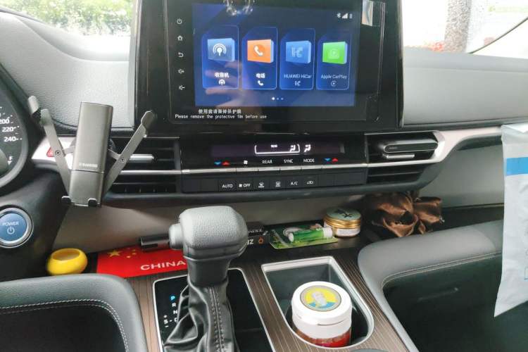 Used Toyota SIENNA 2023 2.5L Hybrid Comfort Edition Audio And AC Panel