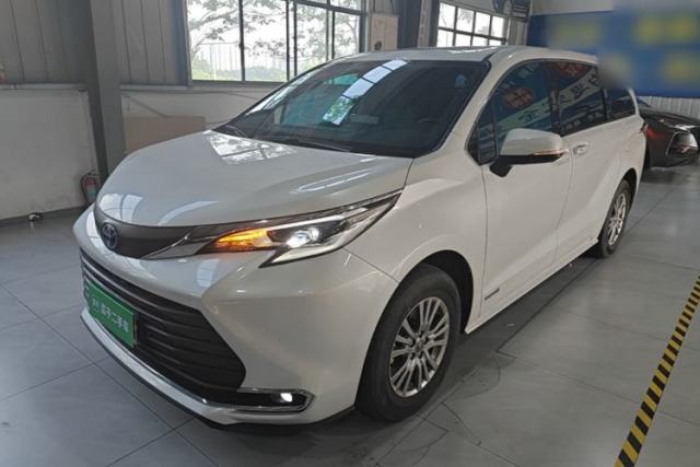 Used Toyota SIENNA 2023 2.5L Hybrid Comfort Edition