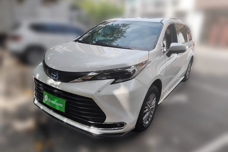 Used Toyota SIENNA 2023 2.5L Hybrid Comfort Edition Guazi used car, China used car export, Used car for sale, Used  cars, Cheapest cars for sale