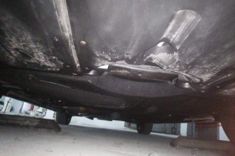 Used Toyota SIENNA 2023 2.5L Hybrid Comfort Edition Chassis Front