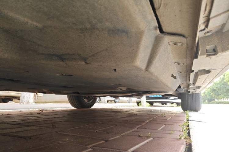 Used Toyota SIENNA 2023 2.5L Hybrid Luxury Edition Chassis Front Left