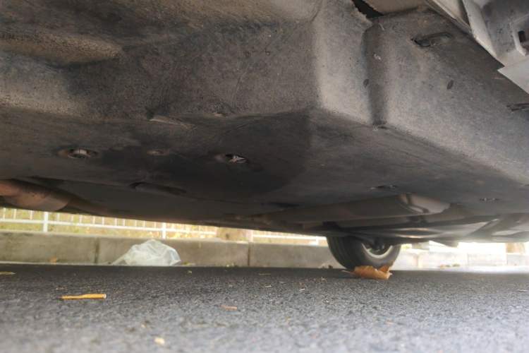 Used Toyota SIENNA 2023 2.5L Hybrid Comfort Edition Chassis Front Left