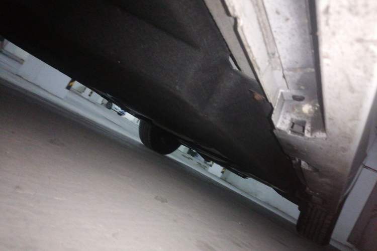 Used Toyota SIENNA 2023 2.5L Hybrid Comfort Edition Chassis Front Left