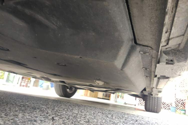 Used Toyota SIENNA 2023 2.5L Hybrid Comfort Edition Chassis Front Left