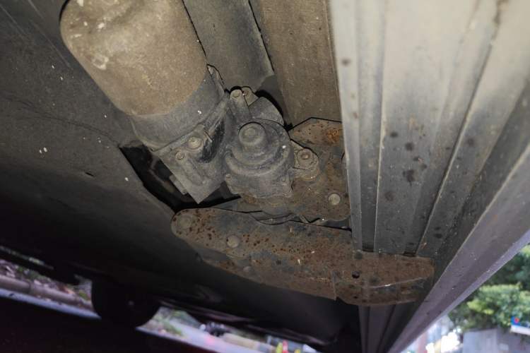 Used Toyota SIENNA 2023 2.5L Hybrid Comfort Edition Chassis Front Left