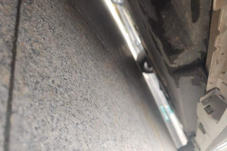 Used Toyota SIENNA 2023 2.5L Hybrid Deluxe Edition Chassis Front Left