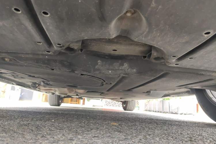 Used Toyota SIENNA 2023 2.5L Hybrid Comfort Edition Chassis Front