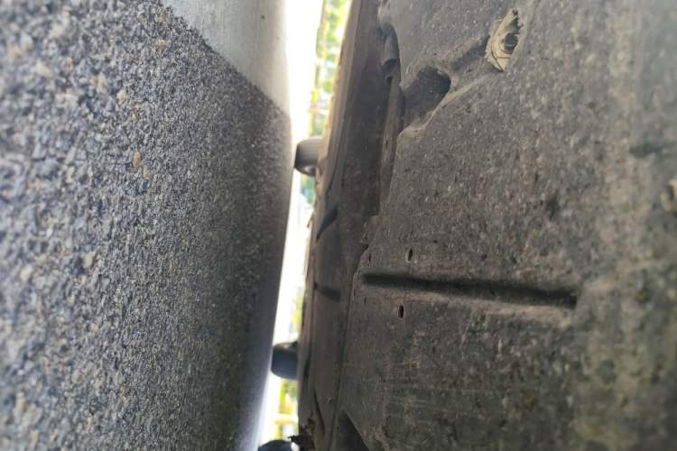 Used Toyota SIENNA 2023 2.5L Hybrid Comfort Edition Chassis Front