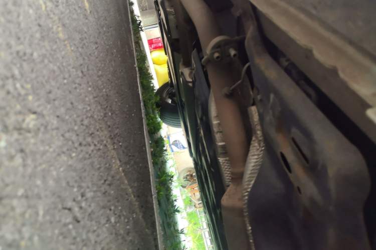 Used Toyota SIENNA 2023 2.5L Hybrid Comfort Edition Chassis Front Right