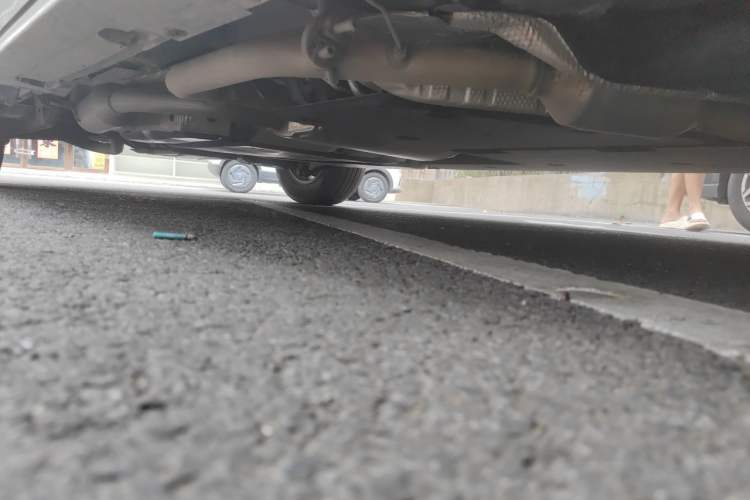 Used Toyota SIENNA 2023 2.5L Hybrid Comfort Edition Chassis Front Right