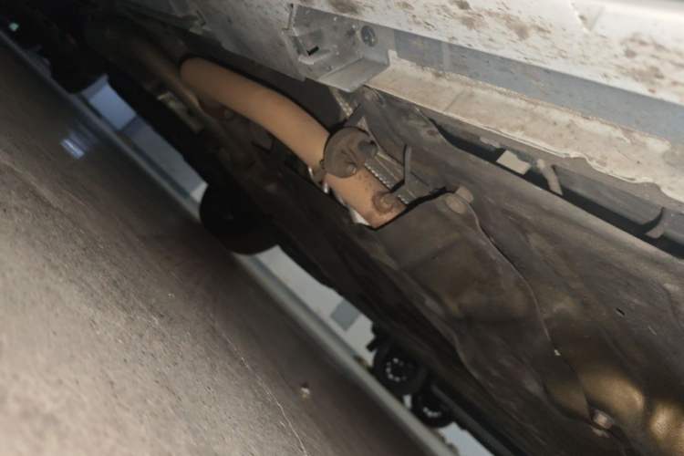 Used Toyota SIENNA 2023 2.5L Hybrid Comfort Edition Chassis Front Right
