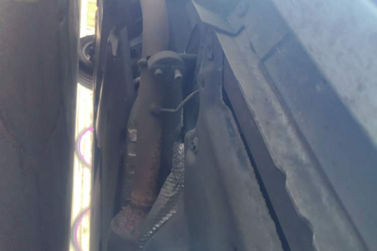 Used Toyota SIENNA 2023 2.5L Hybrid Luxury Welfare Edition Chassis Front Right
