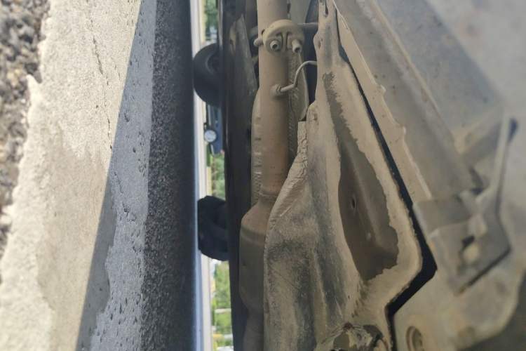 Used Toyota SIENNA 2023 2.5L Hybrid Comfort Edition Chassis Front Right