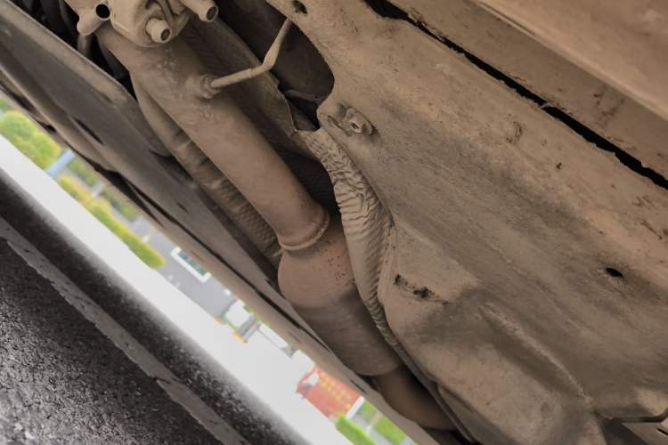 Used Toyota SIENNA 2023 2.5L Hybrid Ultimate Edition Chassis Front Right