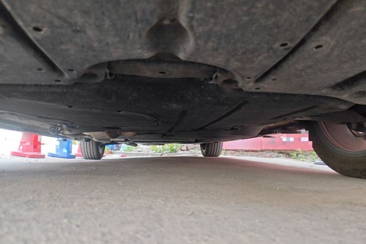 Used Toyota SIENNA 2023 2.5L Hybrid Ultimate Edition Chassis Front