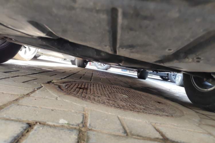 Used Toyota SIENNA 2023 2.5L Hybrid Comfort Edition Chassis Front