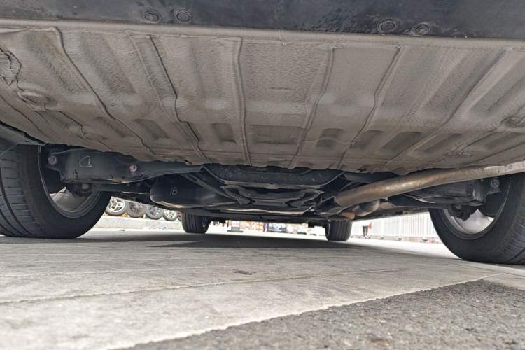 Used Toyota SIENNA 2023 2.5L Hybrid Ultimate Edition Chassis Rear