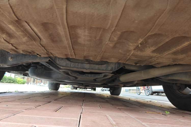 Used Toyota SIENNA 2023 2.5L Hybrid Luxury Edition Chassis Rear