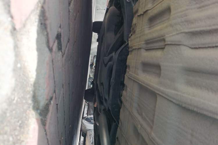Used Toyota SIENNA 2023 2.5L Hybrid Comfort Edition Chassis Rear