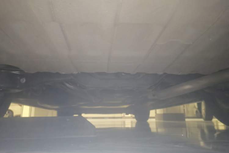 Used Toyota SIENNA 2023 2.5L Hybrid Deluxe Edition Chassis Rear