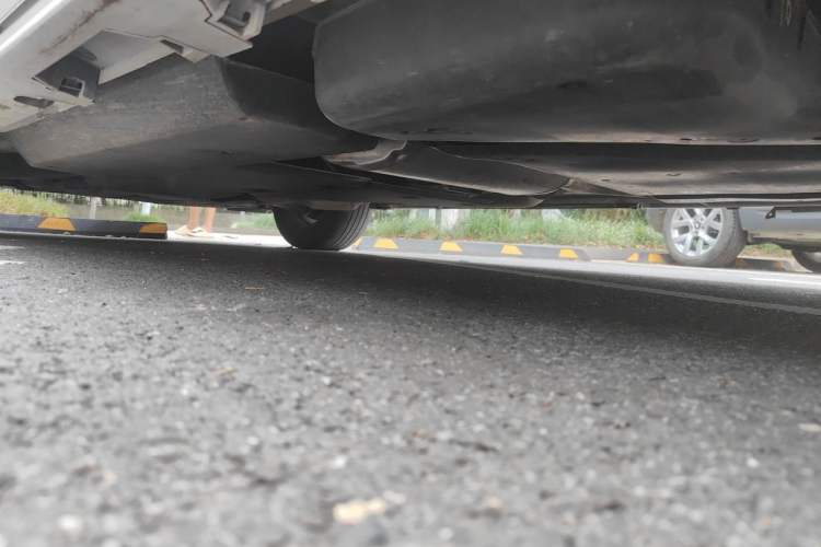 Used Toyota SIENNA 2023 2.5L Hybrid Comfort Edition Chassis Rear Left