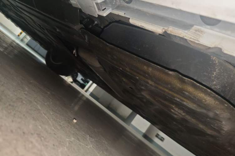 Used Toyota SIENNA 2023 2.5L Hybrid Comfort Edition Chassis Rear Left