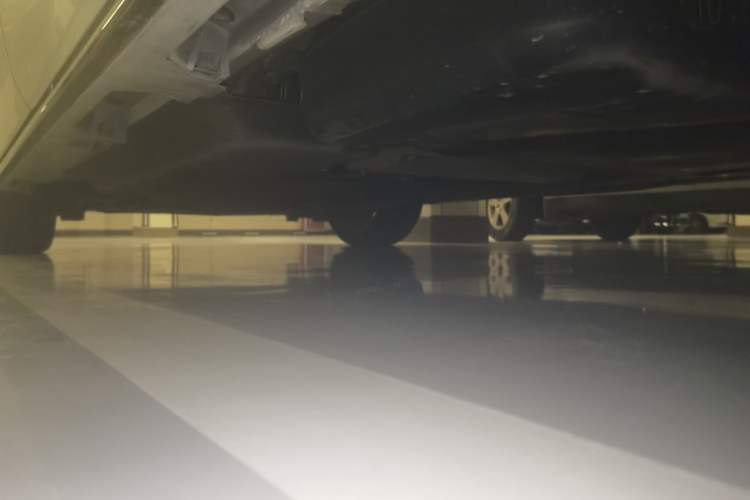 Used Toyota SIENNA 2023 2.5L Hybrid Deluxe Edition Chassis Rear Left