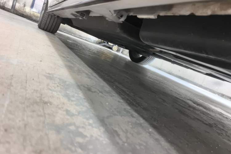 Used Toyota SIENNA 2023 2.5L Hybrid Deluxe Edition Chassis Rear Left