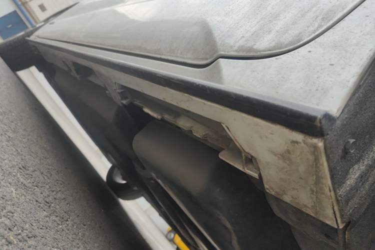 Used Toyota SIENNA 2023 2.5L Hybrid Deluxe Edition Chassis Rear Left