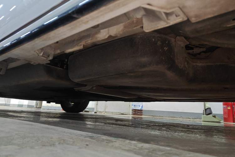 Used Toyota SIENNA 2023 2.5L Hybrid Deluxe Edition Chassis Rear Left