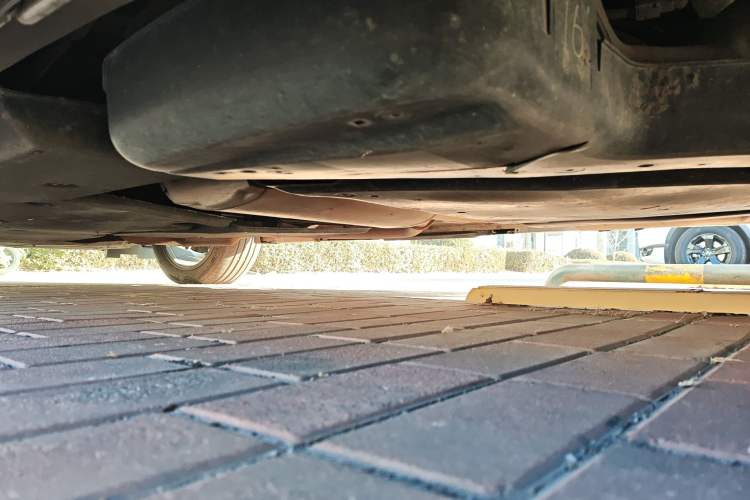 Used Toyota SIENNA 2023 2.5L Hybrid Deluxe Edition Chassis Rear Left