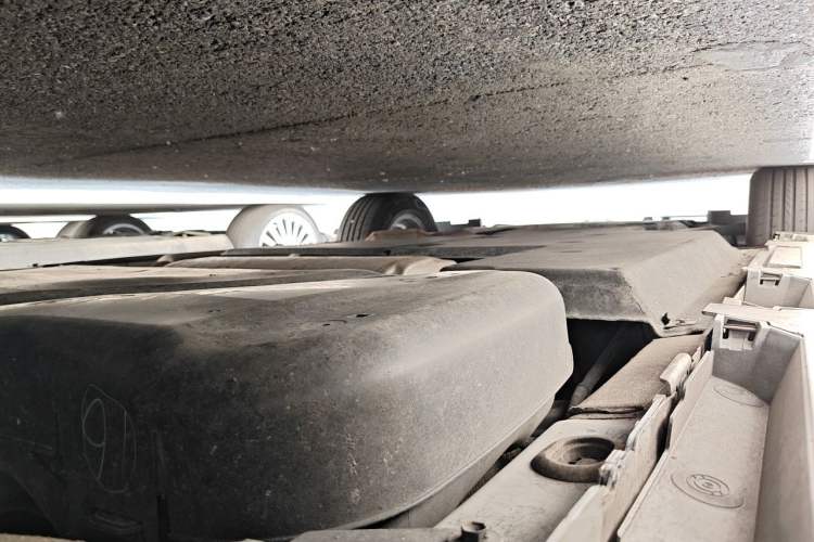 Used Toyota SIENNA 2023 2.5L Hybrid Comfort Edition Chassis Rear Left