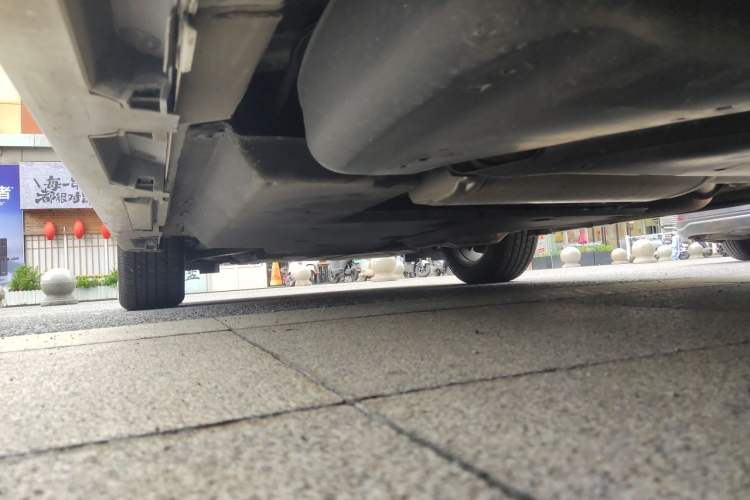 Used Toyota SIENNA 2023 2.5L Hybrid Comfort Edition Chassis Rear Left