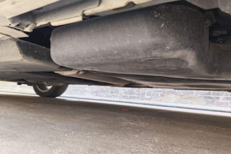 Used Toyota SIENNA 2023 2.5L Hybrid Deluxe Edition Chassis Rear Left