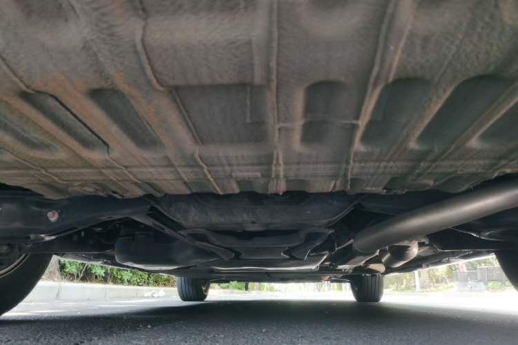 Used Toyota SIENNA 2023 2.5L Hybrid Luxury Edition Chassis Rear