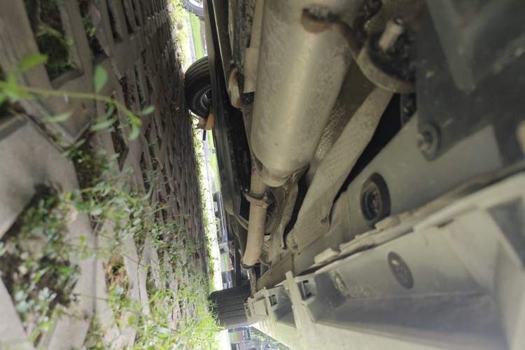 Used Toyota SIENNA 2023 2.5L Hybrid Comfort Edition Chassis Rear Right