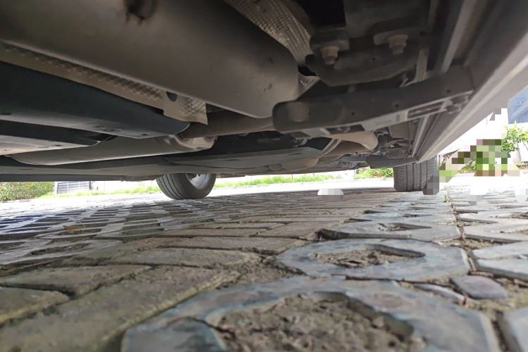 Used Toyota SIENNA 2023 2.5L Hybrid Deluxe Edition Chassis Rear Right