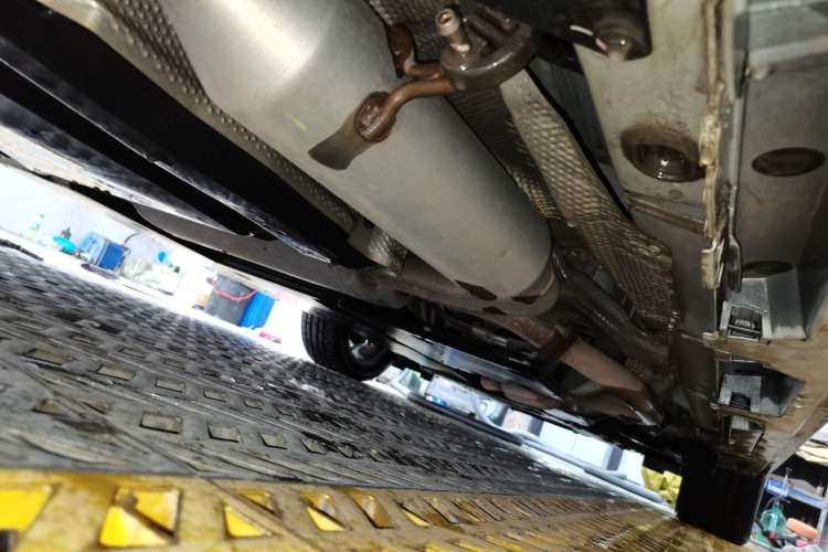 Used Toyota SIENNA 2023 2.5L Hybrid Deluxe Edition Chassis Rear Right