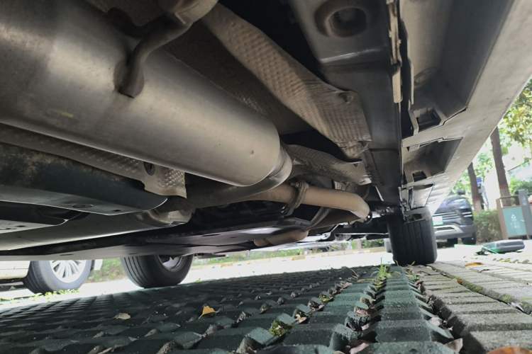 Used Toyota SIENNA 2023 2.5L Hybrid Comfort Edition Chassis Rear Right