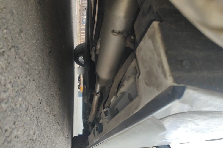 Used Toyota SIENNA 2023 2.5L Hybrid Deluxe Edition Chassis Rear Right