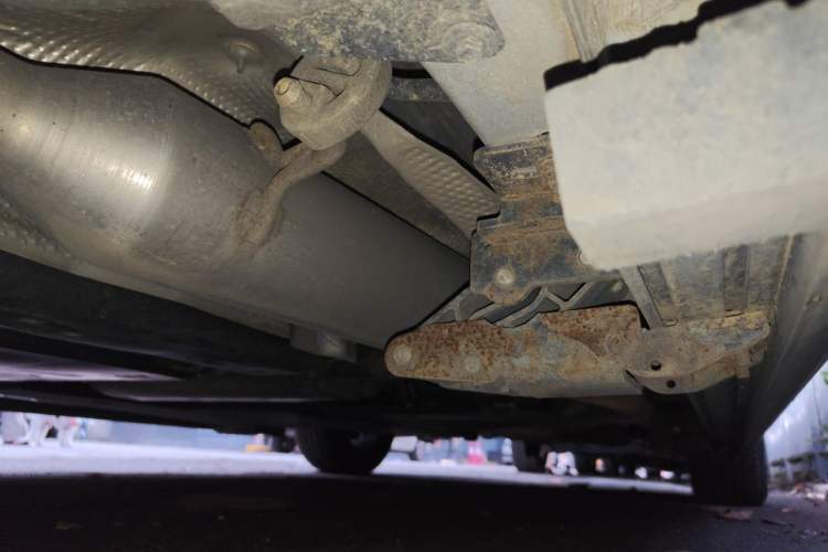 Used Toyota SIENNA 2023 2.5L Hybrid Comfort Edition Chassis Rear Right