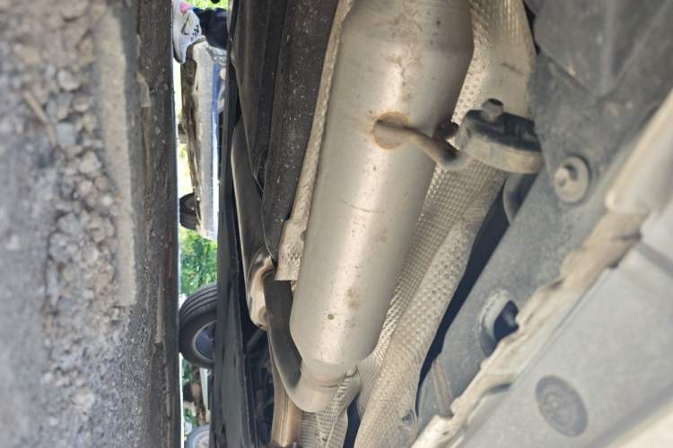Used Toyota SIENNA 2023 2.5L Hybrid Deluxe Edition Chassis Rear Right